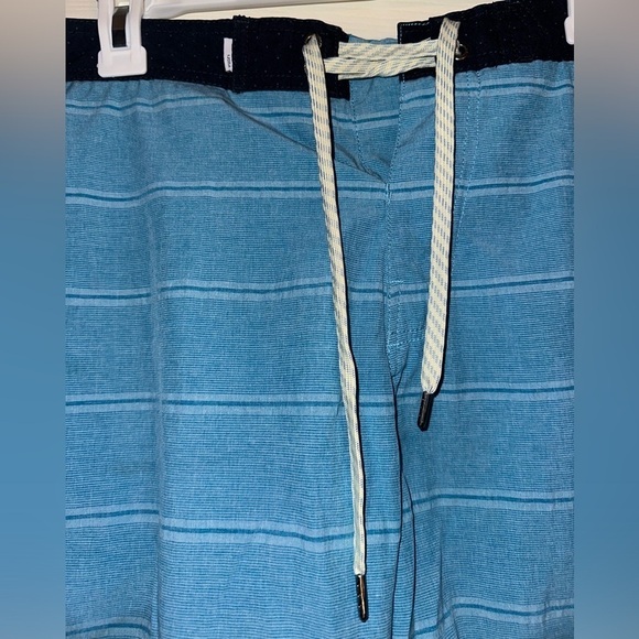 Vuori men’s blue drawstring swim shorts 32 beach summer vacation - Picture 3 of 12